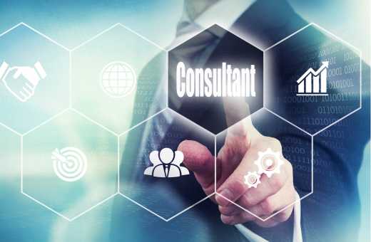 マーケティングコンサル依頼の費用対効果は？メリットと注意点を解説